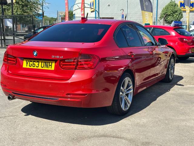 2013 BMW 3 Series 2.0 318d Sport 4dr