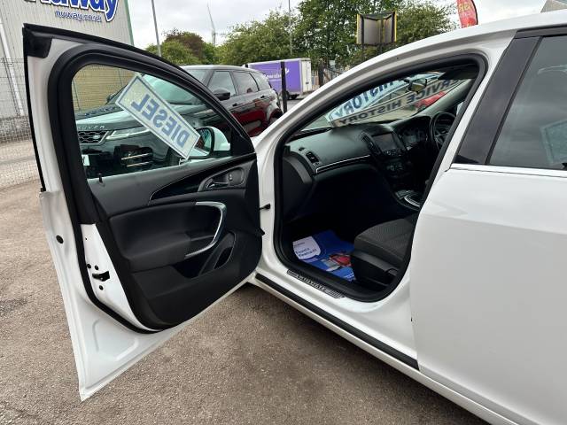 2015 Vauxhall Insignia 2.0 CDTi [140] ecoFLEX SRi Nav 5dr [Start Stop]