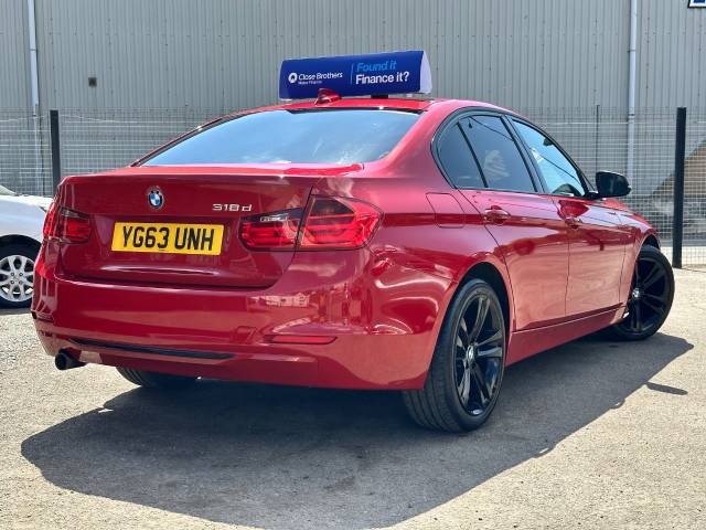 2013 BMW 3 Series 2.0 318d Sport 4dr