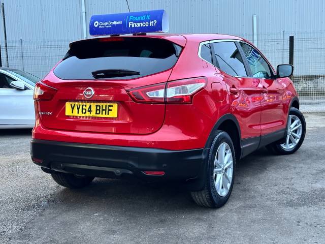 2014 Nissan Qashqai 1.2 DiG-T Acenta Premium 5dr