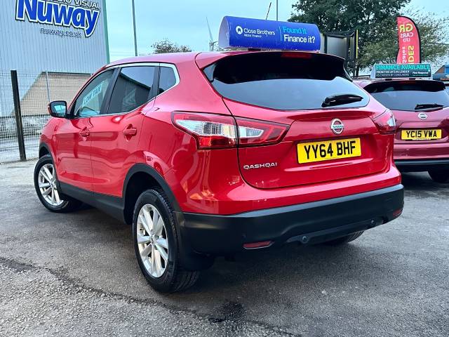 2014 Nissan Qashqai 1.2 DiG-T Acenta Premium 5dr