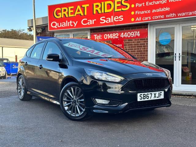 Ford Focus 1.5 EcoBoost ST-Line 5dr Hatchback Petrol Black