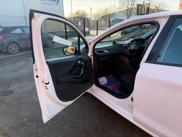 2017 Peugeot 208 1.2 PureTech 82 Active 5dr