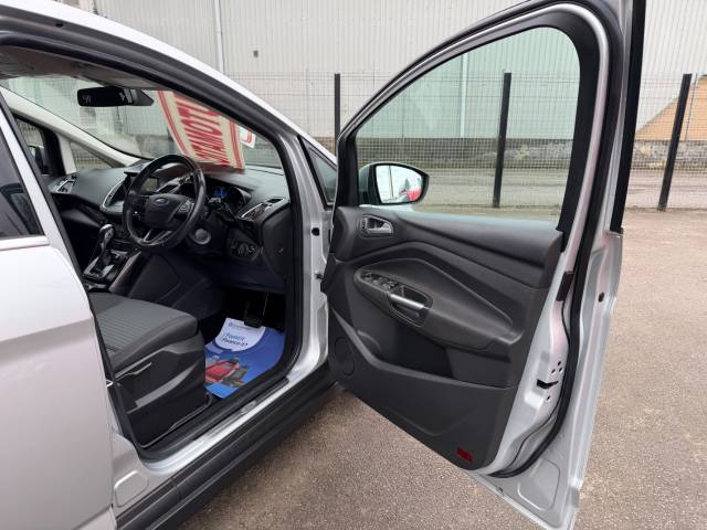 2015 Ford C-MAX 2.0 TDCi Titanium 5dr Powershift