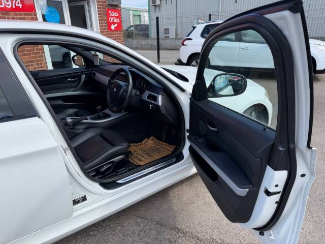 2012 BMW 3 Series 2.0 318i Sport Plus Edition 4dr