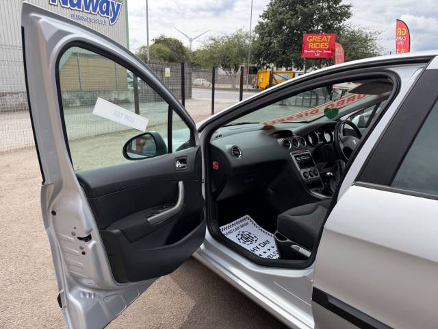 2011 Peugeot 308 1.6 HDi 92 S 5dr