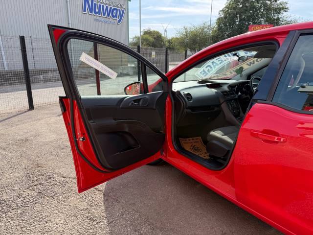 2015 Vauxhall Meriva 1.4i 16V Life 5dr